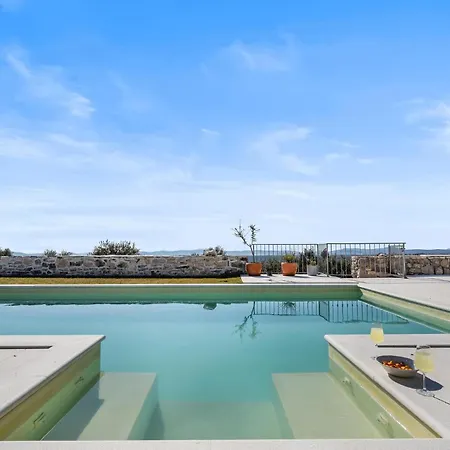 Lovely In Krkovic Ladevci