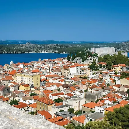 Hébergement de vacances Stunning In Krkovic Ladevci