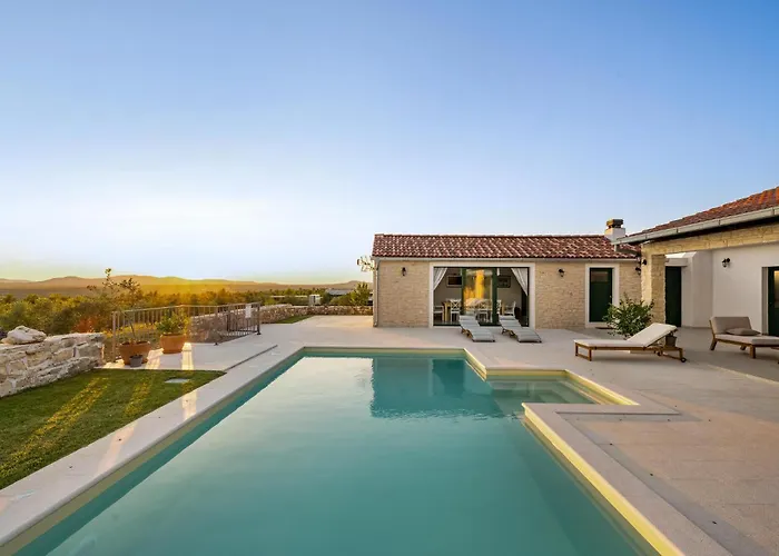 Lovely In Krkovic בית נופש