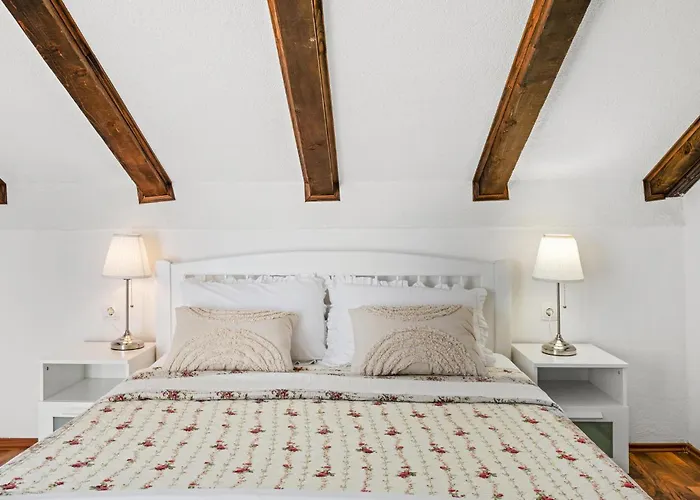 בית נופש Lovely In Krkovic Ladevci